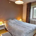 Сasa de vacaciones Peaceful Garden Home,