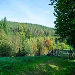Peaceful Garden Home, Σπίτι διακοπών