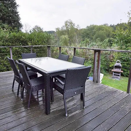Peaceful Garden Home, Vakantiehuis Chevron